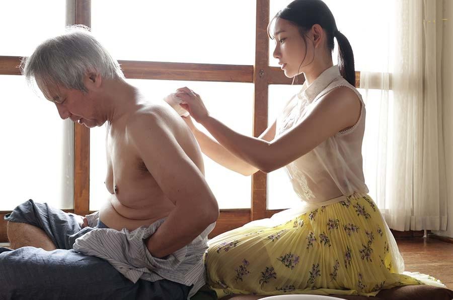 con-dau-hieu-thao-cham-soc-bo-chong-tan-tinh